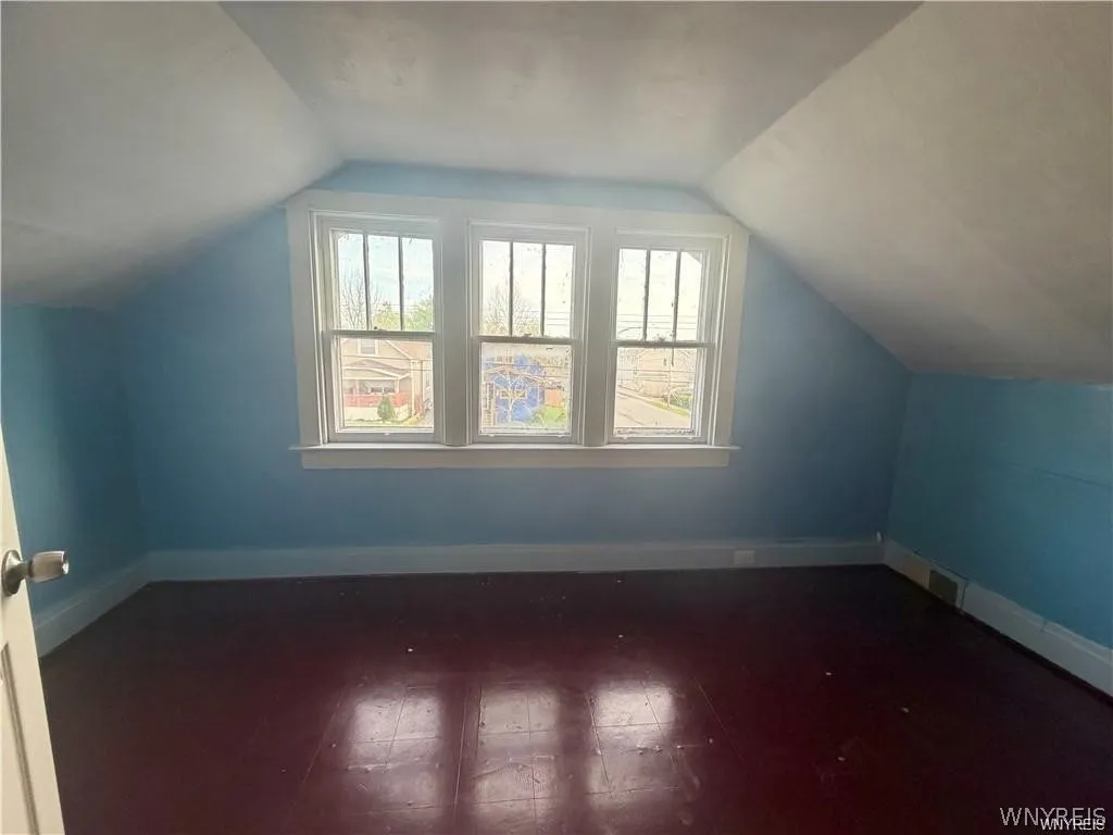 484 Dartmouth Avenue, Buffalo, New York 14215, Buffalo, New York 14215, 3 Bedroom Bedrooms, 7 Room Rooms,1 BathroomBathrooms,Residential Lease,For Rent,484 Dartmouth Avenue, Buffalo, New York 14215,0,B1719317