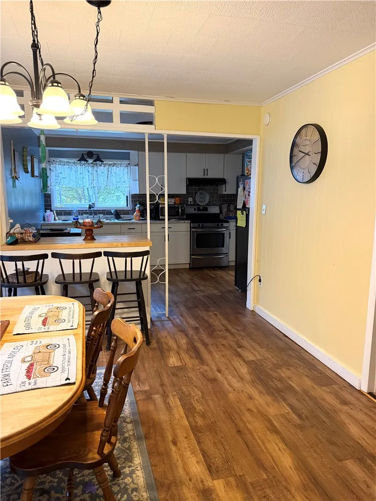 29 Hickok Avenue, Norwich, New York 13815, Norwich, New York 13815, 3 Bedroom Bedrooms, 9 Room Rooms,1 BathroomBathrooms,Residential,For Sale,29 Hickok Avenue, Norwich, New York 13815,0,R1718109