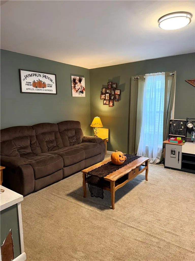 29 Hickok Avenue, Norwich, New York 13815, Norwich, New York 13815, 3 Bedroom Bedrooms, 9 Room Rooms,1 BathroomBathrooms,Residential,For Sale,29 Hickok Avenue, Norwich, New York 13815,0,R1718109