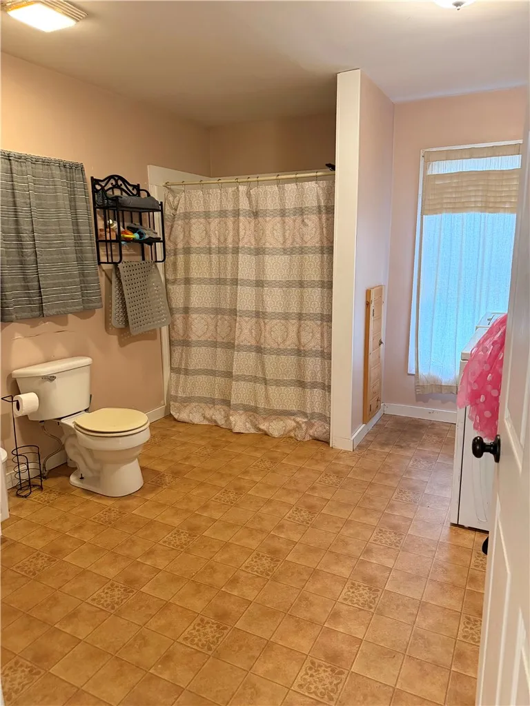 29 Hickok Avenue, Norwich, New York 13815, Norwich, New York 13815, 3 Bedroom Bedrooms, 9 Room Rooms,1 BathroomBathrooms,Residential,For Sale,29 Hickok Avenue, Norwich, New York 13815,0,R1718109