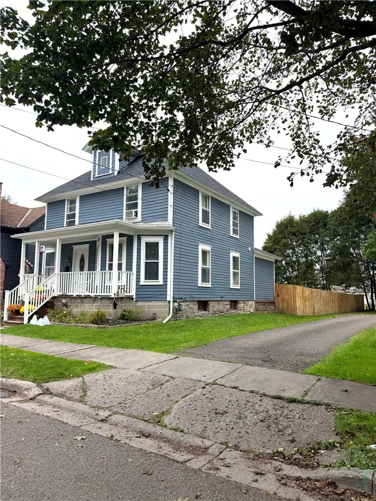 29 Hickok Avenue, Norwich, New York 13815, Norwich, New York 13815, 3 Bedroom Bedrooms, 9 Room Rooms,1 BathroomBathrooms,Residential,For Sale,29 Hickok Avenue, Norwich, New York 13815,0,R1718109