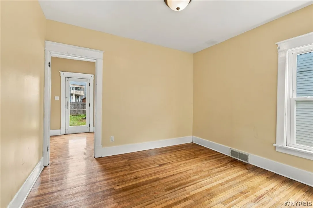 798 Abbott Road, Buffalo, New York 14220, Buffalo, New York 14220, 6 Bedroom Bedrooms, ,2 BathroomBathrooms,Residential,For Sale,798 Abbott Road, Buffalo, New York 14220,0,B1719239