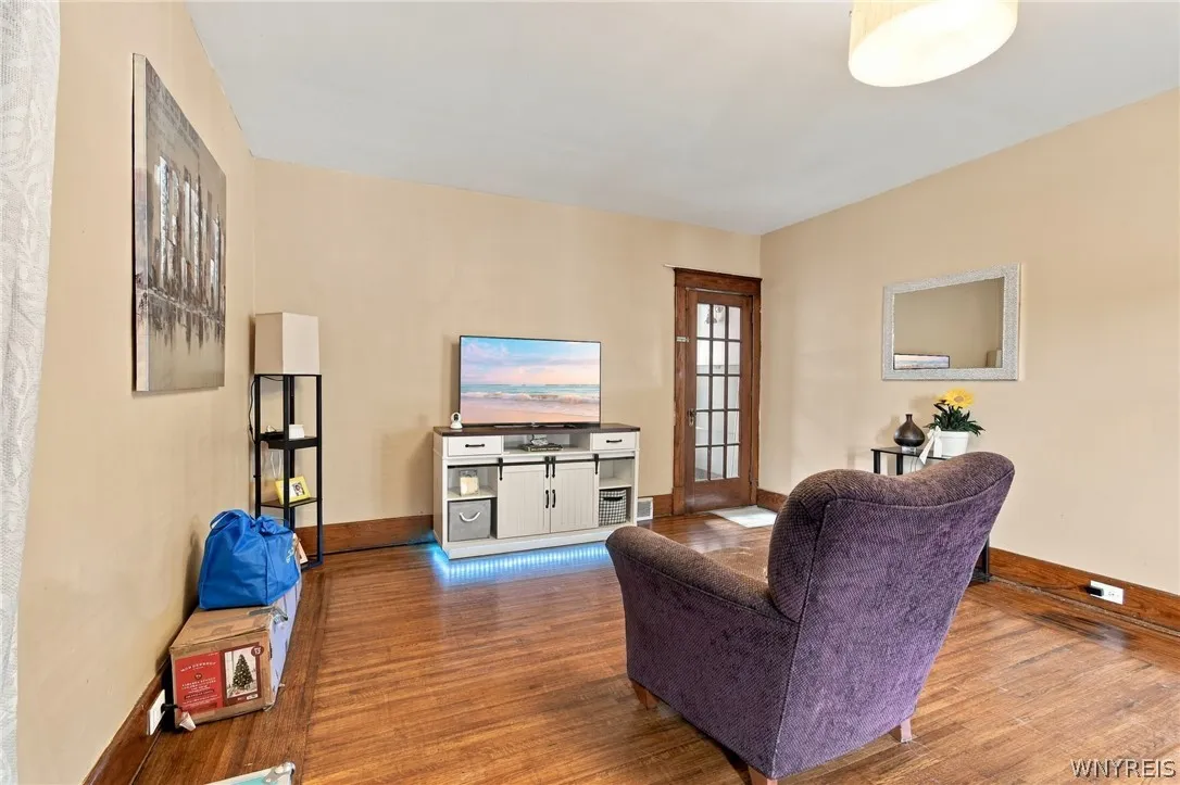 798 Abbott Road, Buffalo, New York 14220, Buffalo, New York 14220, 6 Bedroom Bedrooms, ,2 BathroomBathrooms,Residential,For Sale,798 Abbott Road, Buffalo, New York 14220,0,B1719239