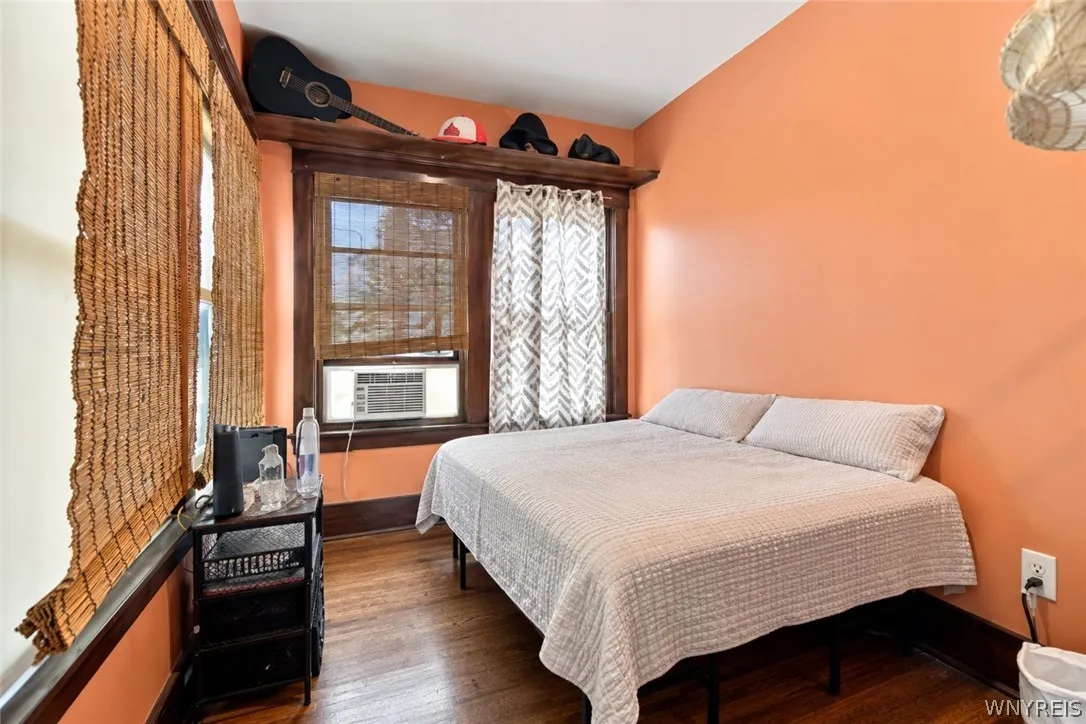 798 Abbott Road, Buffalo, New York 14220, Buffalo, New York 14220, 6 Bedroom Bedrooms, ,2 BathroomBathrooms,Residential,For Sale,798 Abbott Road, Buffalo, New York 14220,0,B1719239
