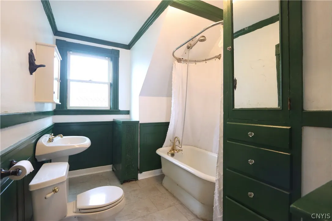 302 Keyes Avenue, Watertown City, New York 13601, Watertown City, New York 13601, 4 Bedroom Bedrooms, 17 Room Rooms,2 BathroomBathrooms,Residential,For Sale,302 Keyes Avenue, Watertown City, New York 13601,0,S1718781