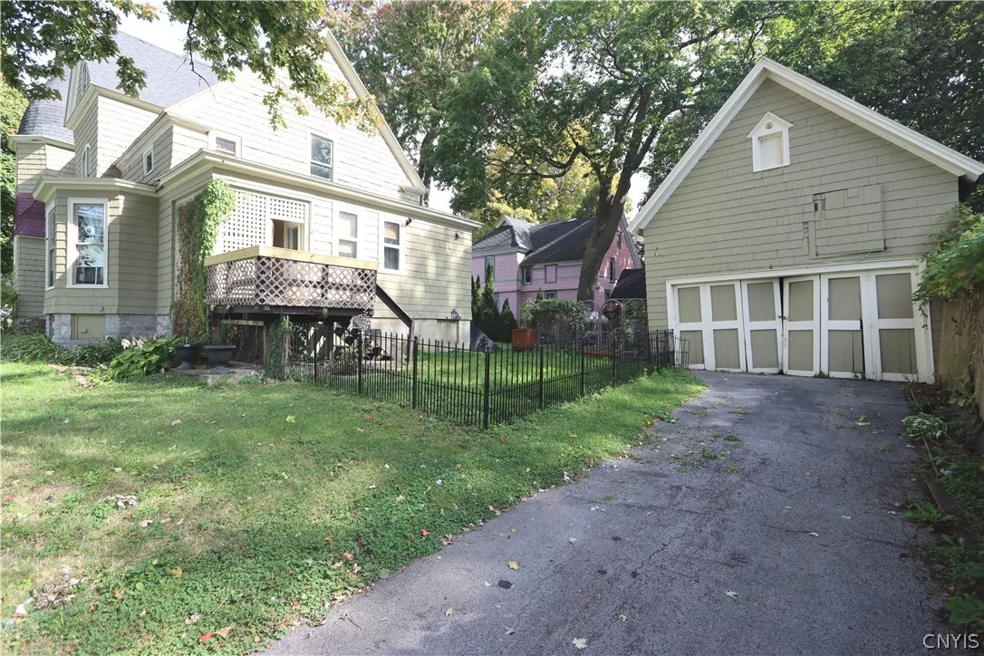 302 Keyes Avenue, Watertown City, New York 13601, Watertown City, New York 13601, 4 Bedroom Bedrooms, 17 Room Rooms,2 BathroomBathrooms,Residential,For Sale,302 Keyes Avenue, Watertown City, New York 13601,0,S1718781
