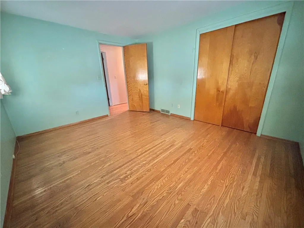 2137 West Ridge Road, Greece, New York 14626, Greece, New York 14626, 3 Bedroom Bedrooms, 9 Room Rooms,1 BathroomBathrooms,Residential,For Sale,2137 West Ridge Road, Greece, New York 14626,0,R1718961