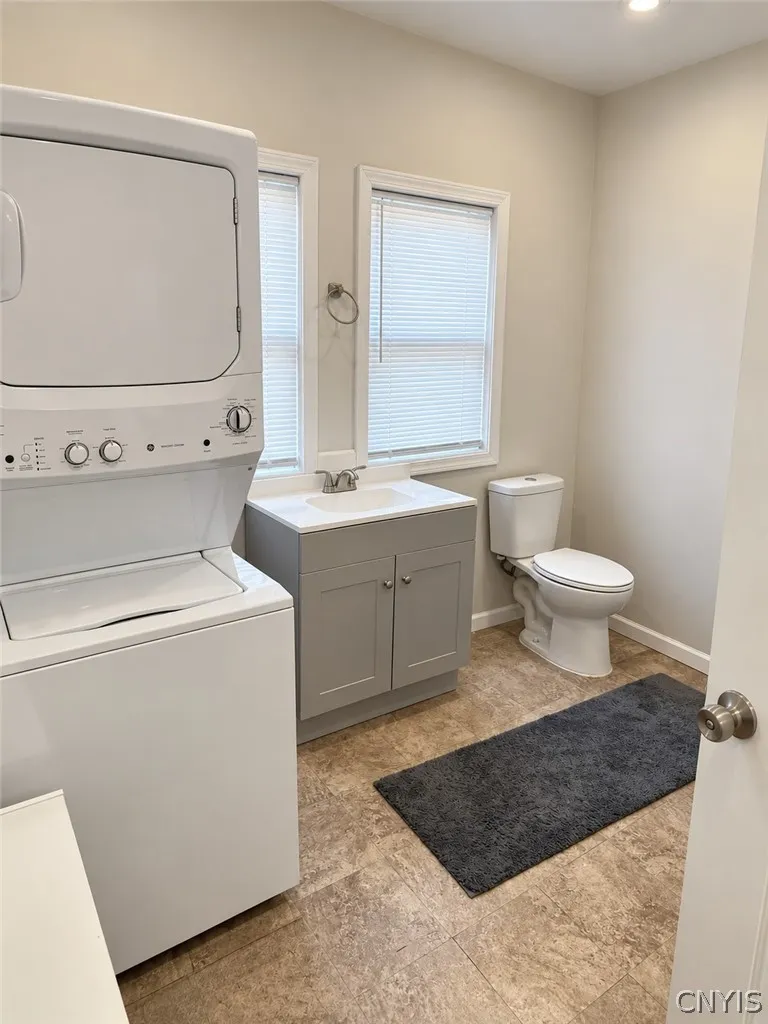 502 Academy Street, Watertown City, New York 13601, Watertown City, New York 13601, 4 Bedroom Bedrooms, ,2 BathroomBathrooms,Residential,For Sale,502 Academy Street, Watertown City, New York 13601,0,S1716250