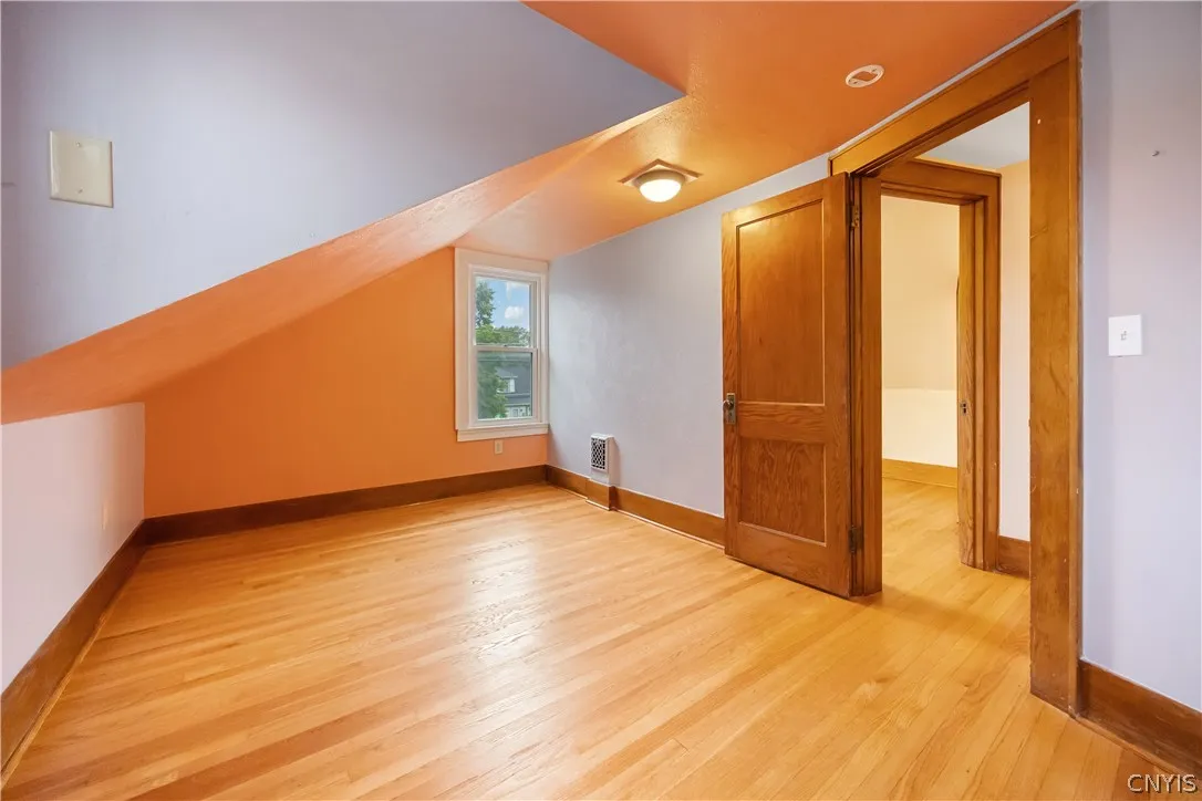207 Garden City Drive, Salina, New York 13211, Salina, New York 13211, 3 Bedroom Bedrooms, 8 Room Rooms,1 BathroomBathrooms,Residential,For Sale,207 Garden City Drive, Salina, New York 13211,0,S1719358