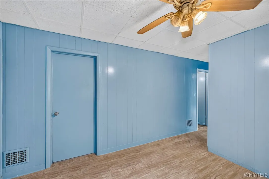 333 Vermont Street, Buffalo, New York 14213, Buffalo, New York 14213, 6 Bedroom Bedrooms, ,2 BathroomBathrooms,Residential,For Sale,333 Vermont Street, Buffalo, New York 14213,0,B1719353