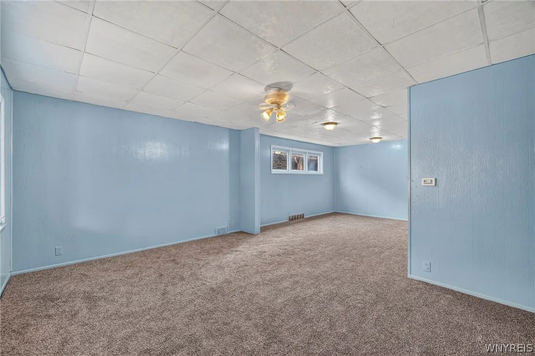 333 Vermont Street, Buffalo, New York 14213, Buffalo, New York 14213, 6 Bedroom Bedrooms, ,2 BathroomBathrooms,Residential,For Sale,333 Vermont Street, Buffalo, New York 14213,0,B1719353