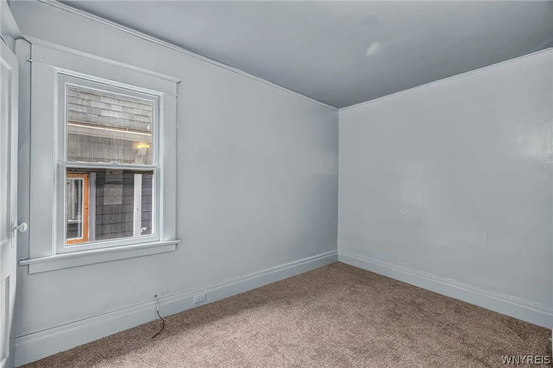 333 Vermont Street, Buffalo, New York 14213, Buffalo, New York 14213, 6 Bedroom Bedrooms, ,2 BathroomBathrooms,Residential,For Sale,333 Vermont Street, Buffalo, New York 14213,0,B1719353