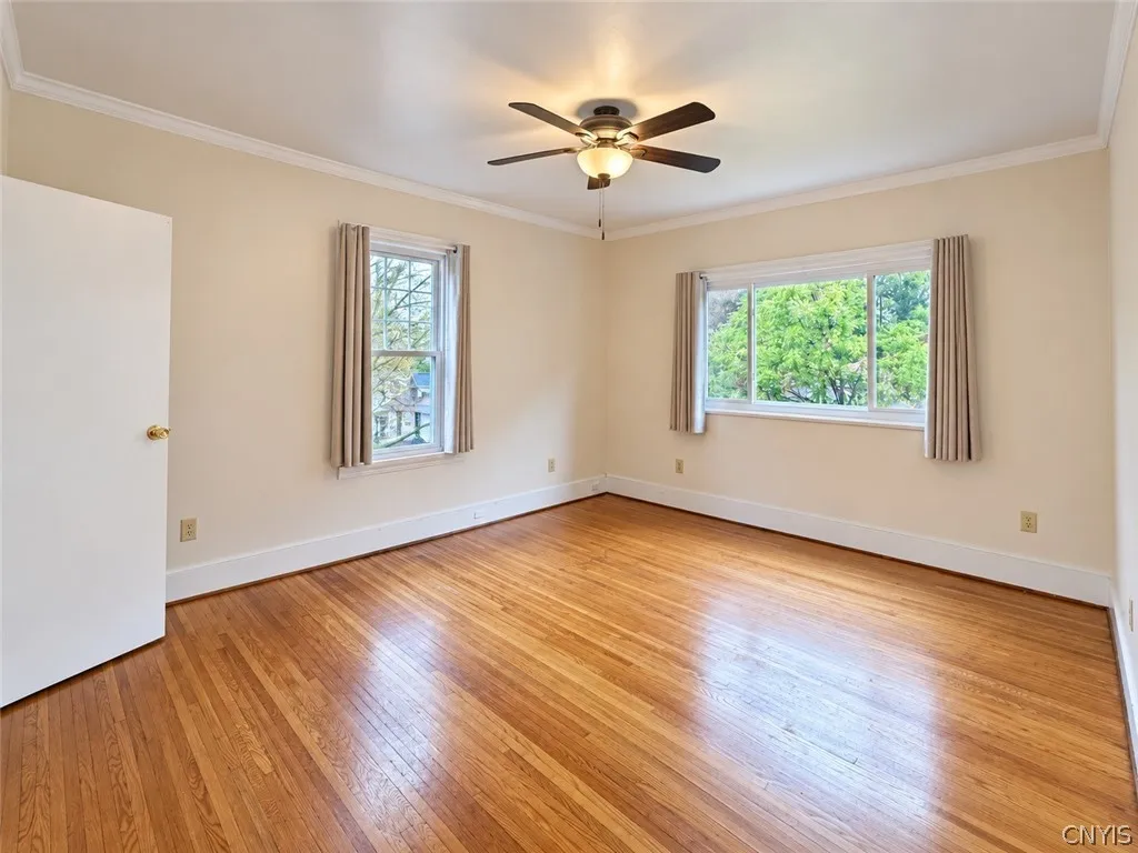 Upstairs Bedroom 2