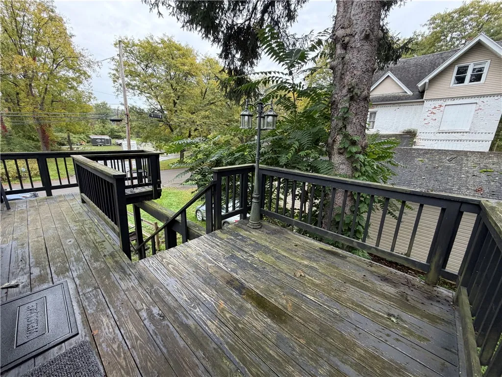 Open Deck