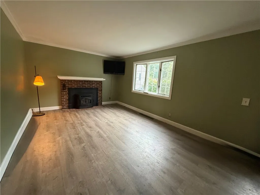 148 Tamarack Drive, Irondequoit, New York 14622, Irondequoit, New York 14622, 3 Bedroom Bedrooms, 7 Room Rooms,2 BathroomBathrooms,Residential,For Sale,148 Tamarack Drive, Irondequoit, New York 14622,0,R1719228