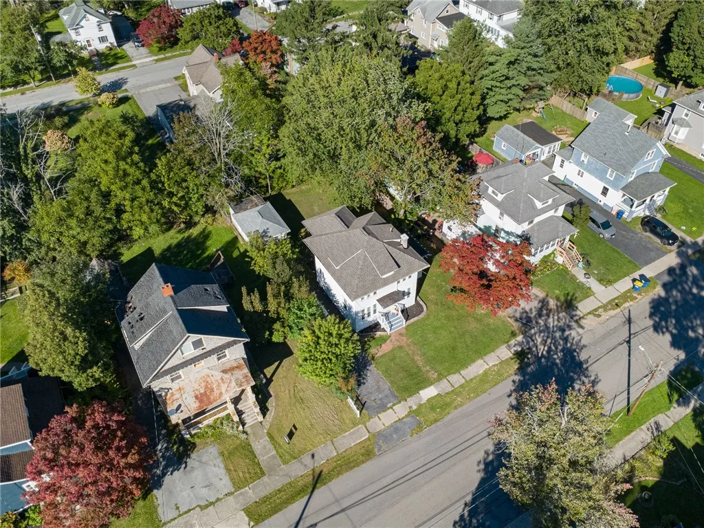 Here’s the Birds Eye view of the neighborhood