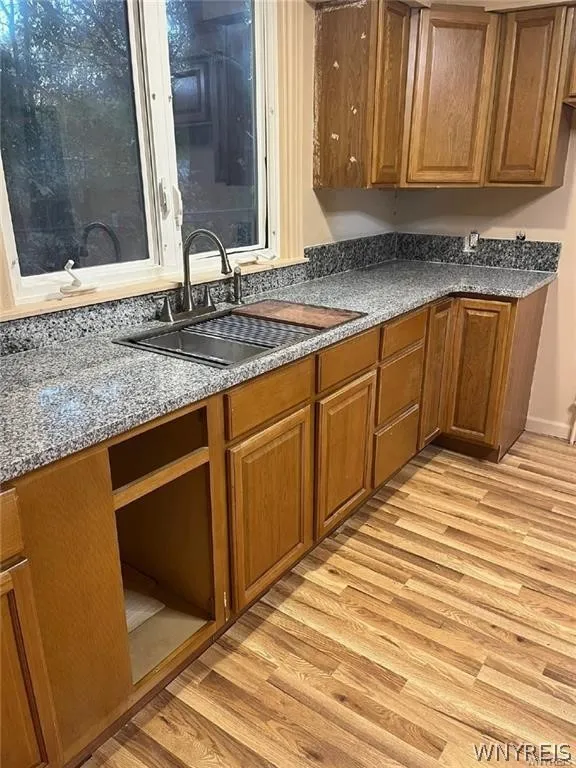 165 Erie Street, Lockport City, New York 14094, Lockport City, New York 14094, 3 Bedroom Bedrooms, ,2 BathroomBathrooms,Residential,For Sale,165 Erie Street, Lockport City, New York 14094,0,B1719370