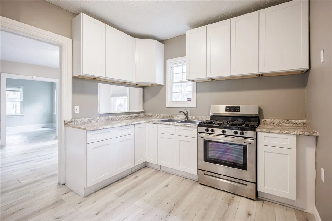 202 Pennsylvania Avenue, Rochester, New York 14609, Rochester, New York 14609, 2 Bedroom Bedrooms, 7 Room Rooms,1 BathroomBathrooms,Residential,For Sale,202 Pennsylvania Avenue, Rochester, New York 14609,0,R1717152