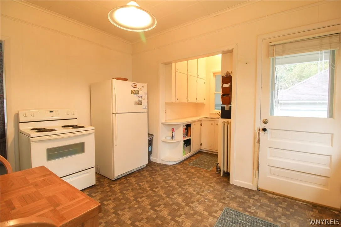 512 Ohio Street, Ridgeway, New York 14103, Ridgeway, New York 14103, 4 Bedroom Bedrooms, 7 Room Rooms,1 BathroomBathrooms,Residential,For Sale,512 Ohio Street, Ridgeway, New York 14103,0,B1718468
