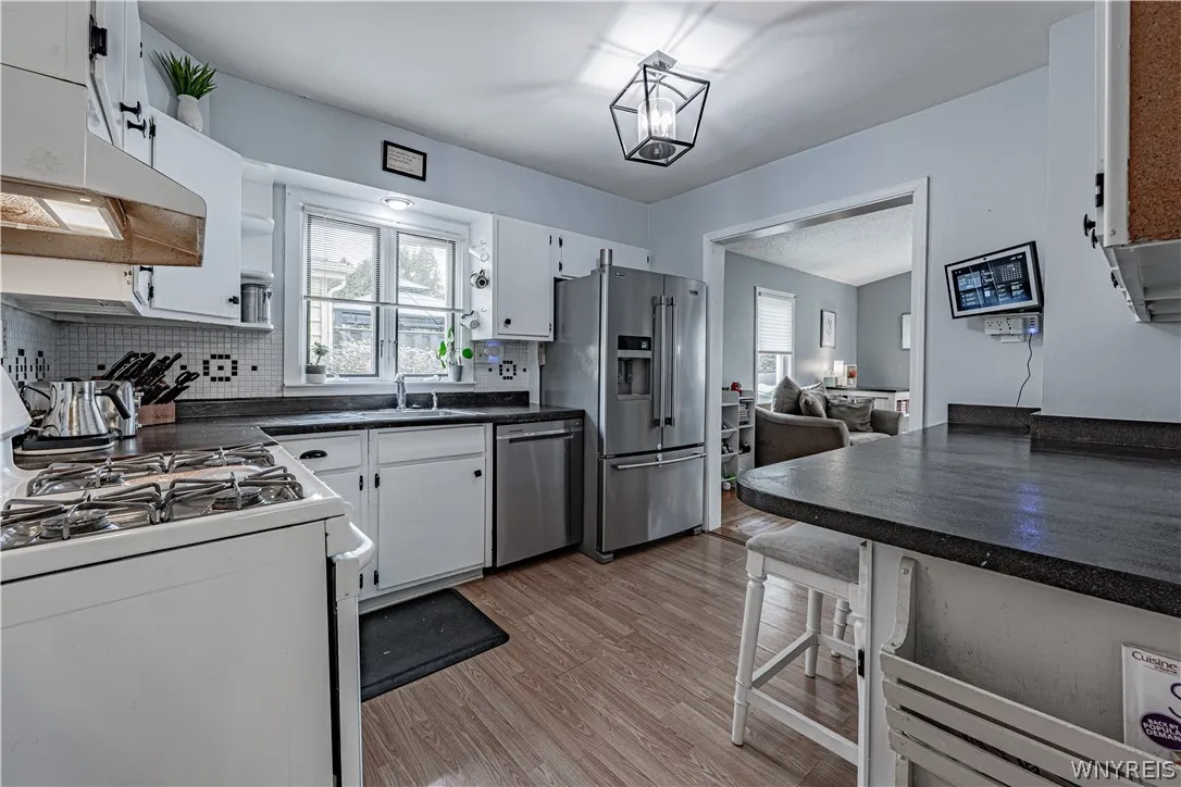 48 Morrow Avenue, Lockport City, New York 14094, Lockport City, New York 14094, 3 Bedroom Bedrooms, 10 Room Rooms,1 BathroomBathrooms,Residential,For Sale,48 Morrow Avenue, Lockport City, New York 14094,0,B1719251