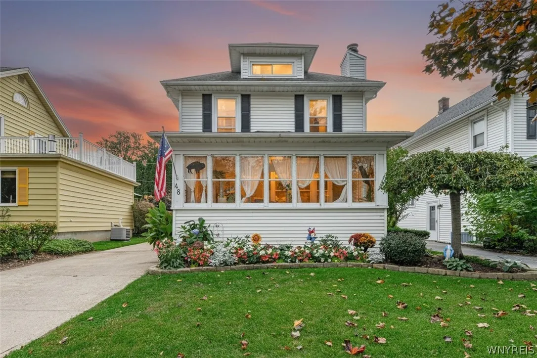 48 Morrow Avenue, Lockport City, New York 14094, Lockport City, New York 14094, 3 Bedroom Bedrooms, 10 Room Rooms,1 BathroomBathrooms,Residential,For Sale,48 Morrow Avenue, Lockport City, New York 14094,0,B1719251