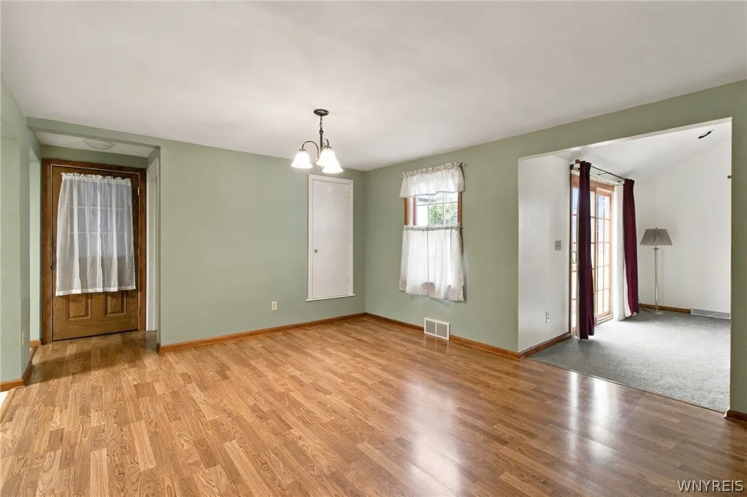 3162 Bieler Road, Orchard Park, New York 14127, Orchard Park, New York 14127, 2 Bedroom Bedrooms, 6 Room Rooms,2 BathroomBathrooms,Residential,For Sale,3162 Bieler Road, Orchard Park, New York 14127,0,B1719025