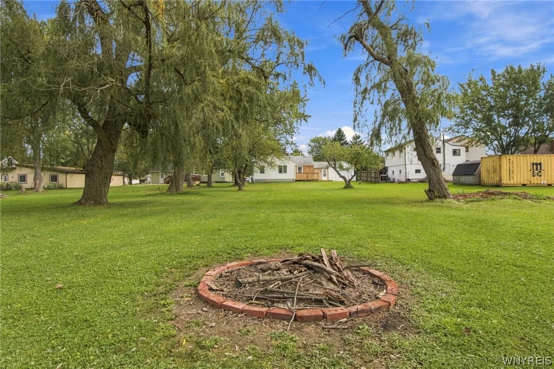 3162 Bieler Road, Orchard Park, New York 14127, Orchard Park, New York 14127, 2 Bedroom Bedrooms, 6 Room Rooms,2 BathroomBathrooms,Residential,For Sale,3162 Bieler Road, Orchard Park, New York 14127,0,B1719025