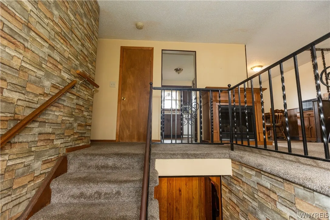 101 Phyllis Drive, West Seneca, New York 14224, West Seneca, New York 14224, 3 Bedroom Bedrooms, 6 Room Rooms,1 BathroomBathrooms,Residential,For Sale,101 Phyllis Drive, West Seneca, New York 14224,0,B1719359
