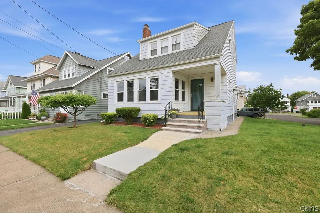 300 Malverne Drive, Syracuse, New York 13208, Syracuse, New York 13208, 3 Bedroom Bedrooms, 8 Room Rooms,1 BathroomBathrooms,Residential,For Sale,300 Malverne Drive, Syracuse, New York 13208,0,S1719343