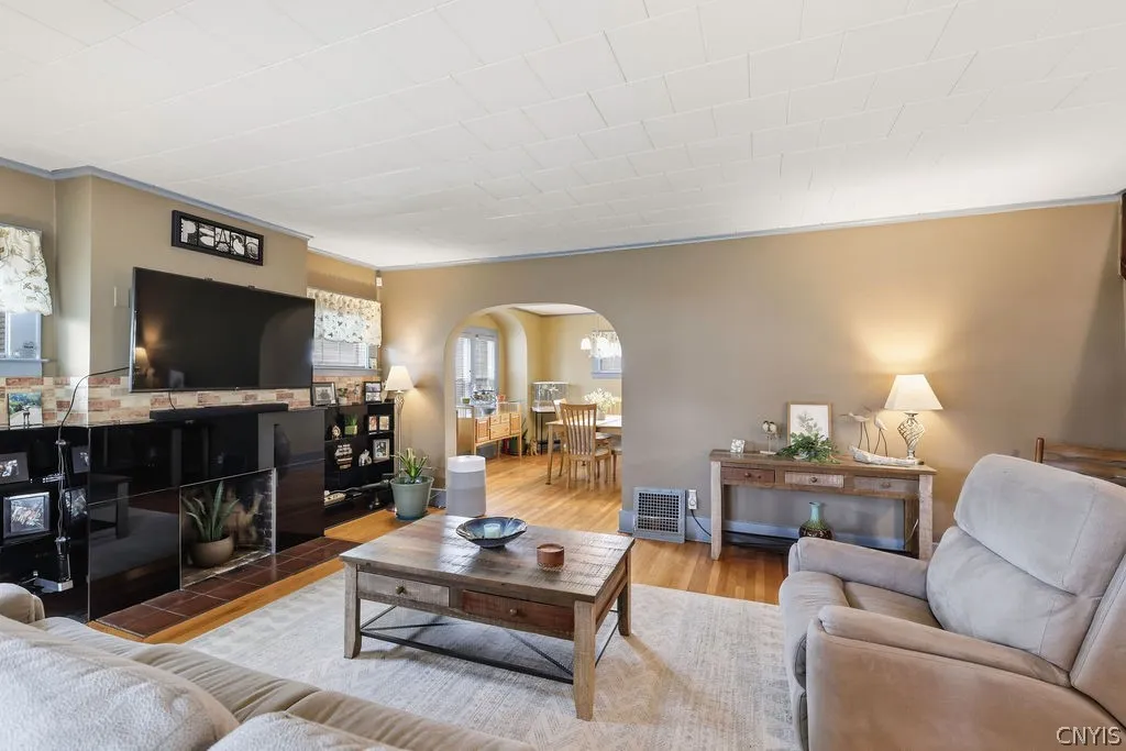 300 Malverne Drive, Syracuse, New York 13208, Syracuse, New York 13208, 3 Bedroom Bedrooms, 8 Room Rooms,1 BathroomBathrooms,Residential,For Sale,300 Malverne Drive, Syracuse, New York 13208,0,S1719343