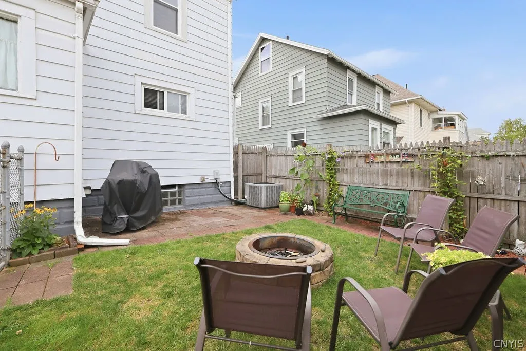 300 Malverne Drive, Syracuse, New York 13208, Syracuse, New York 13208, 3 Bedroom Bedrooms, 8 Room Rooms,1 BathroomBathrooms,Residential,For Sale,300 Malverne Drive, Syracuse, New York 13208,0,S1719343