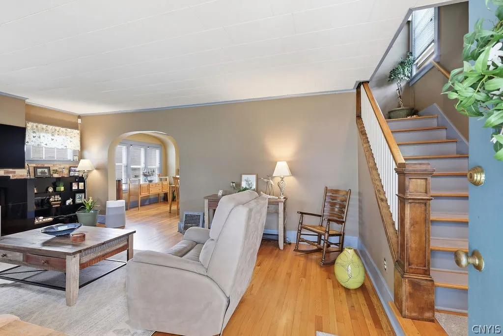 300 Malverne Drive, Syracuse, New York 13208, Syracuse, New York 13208, 3 Bedroom Bedrooms, 8 Room Rooms,1 BathroomBathrooms,Residential,For Sale,300 Malverne Drive, Syracuse, New York 13208,0,S1719343