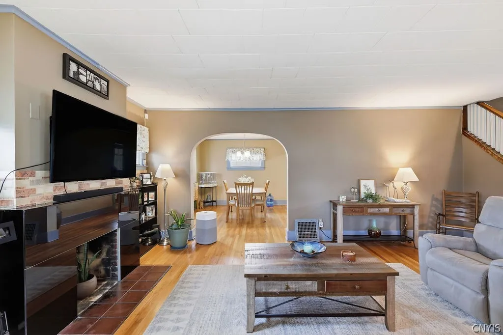 300 Malverne Drive, Syracuse, New York 13208, Syracuse, New York 13208, 3 Bedroom Bedrooms, 8 Room Rooms,1 BathroomBathrooms,Residential,For Sale,300 Malverne Drive, Syracuse, New York 13208,0,S1719343
