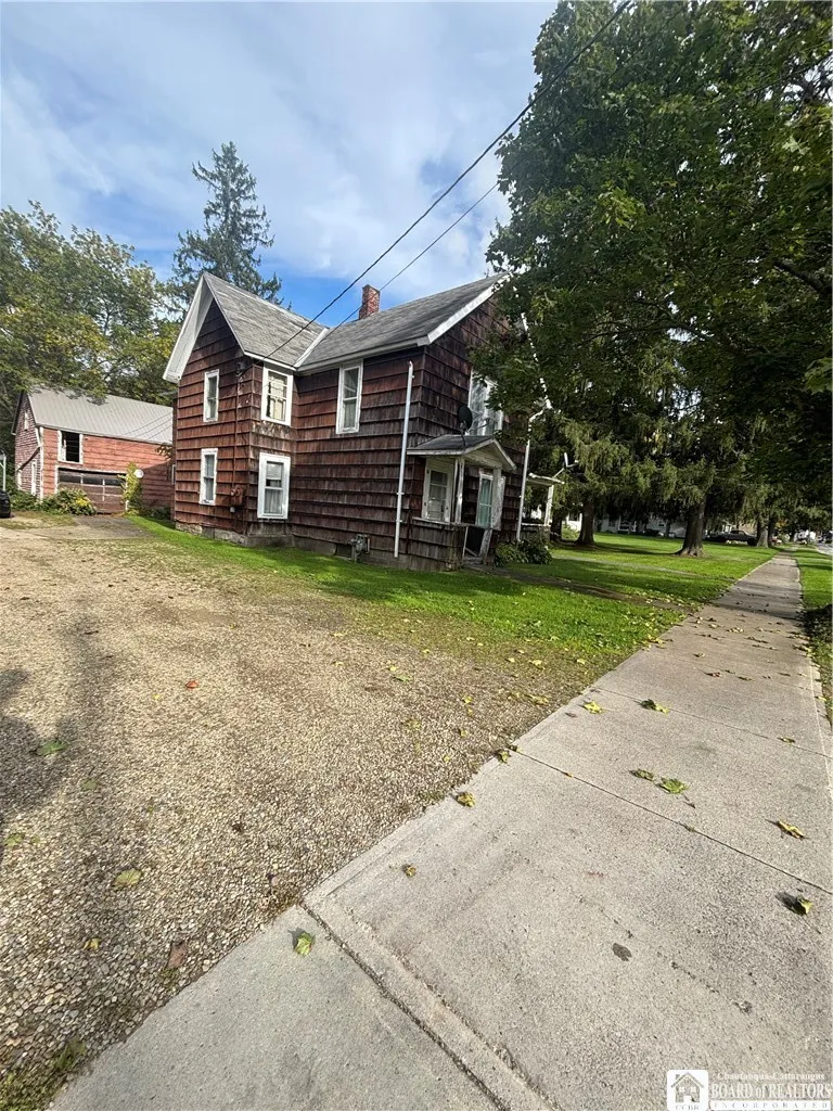 54 Greenwich Street, Amity, New York 14813, Amity, New York 14813, 4 Bedroom Bedrooms, 9 Room Rooms,2 BathroomBathrooms,Residential,For Sale,54 Greenwich Street, Amity, New York 14813,0,R1719264