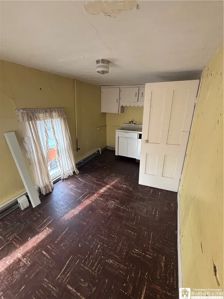 54 Greenwich Street, Amity, New York 14813, Amity, New York 14813, 4 Bedroom Bedrooms, 9 Room Rooms,2 BathroomBathrooms,Residential,For Sale,54 Greenwich Street, Amity, New York 14813,0,R1719264