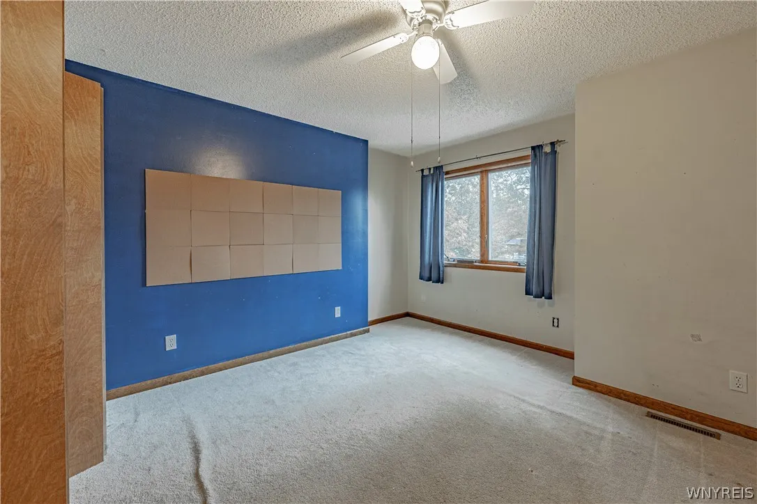 5507 Oakwood Drive, Pendleton, New York 14120, Pendleton, New York 14120, 4 Bedroom Bedrooms, 11 Room Rooms,3 BathroomBathrooms,Residential,For Sale,5507 Oakwood Drive, Pendleton, New York 14120,0,B1715145