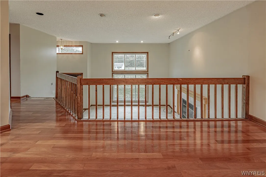 5507 Oakwood Drive, Pendleton, New York 14120, Pendleton, New York 14120, 4 Bedroom Bedrooms, 11 Room Rooms,3 BathroomBathrooms,Residential,For Sale,5507 Oakwood Drive, Pendleton, New York 14120,0,B1715145