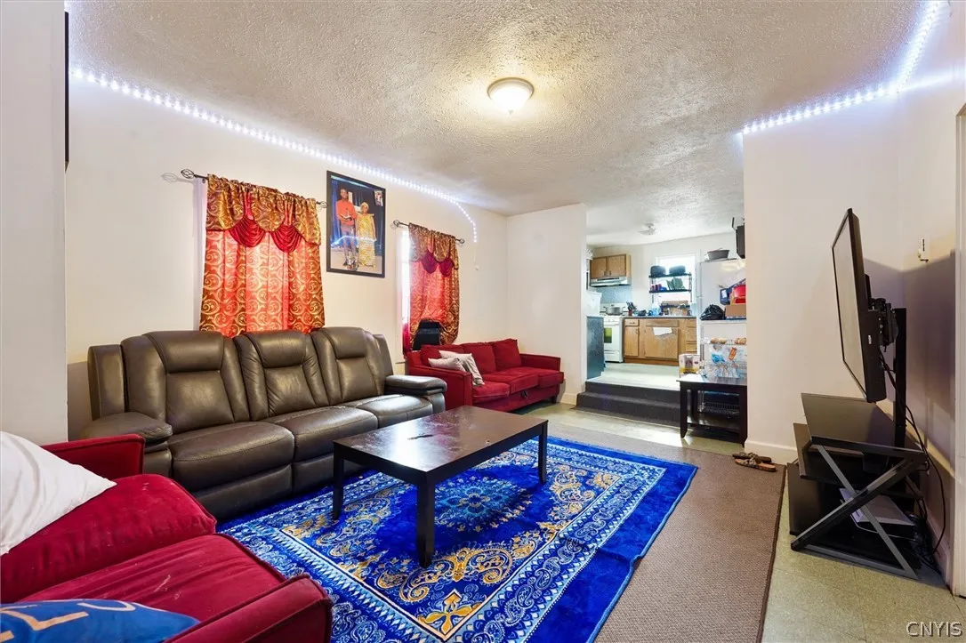 Living room unit #2
