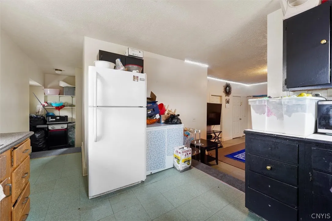 410 Seward Street, Syracuse, New York 13203, Syracuse, New York 13203, 5 Bedroom Bedrooms, ,2 BathroomBathrooms,Residential,For Sale,410 Seward Street, Syracuse, New York 13203,0,S1716976