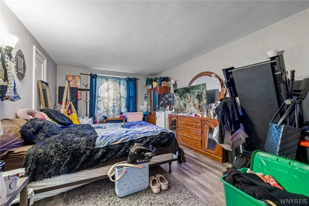 93 East Parade, Buffalo, New York 14211, Buffalo, New York 14211, 4 Bedroom Bedrooms, ,2 BathroomBathrooms,Residential,For Sale,93 East Parade, Buffalo, New York 14211,0,B1715515