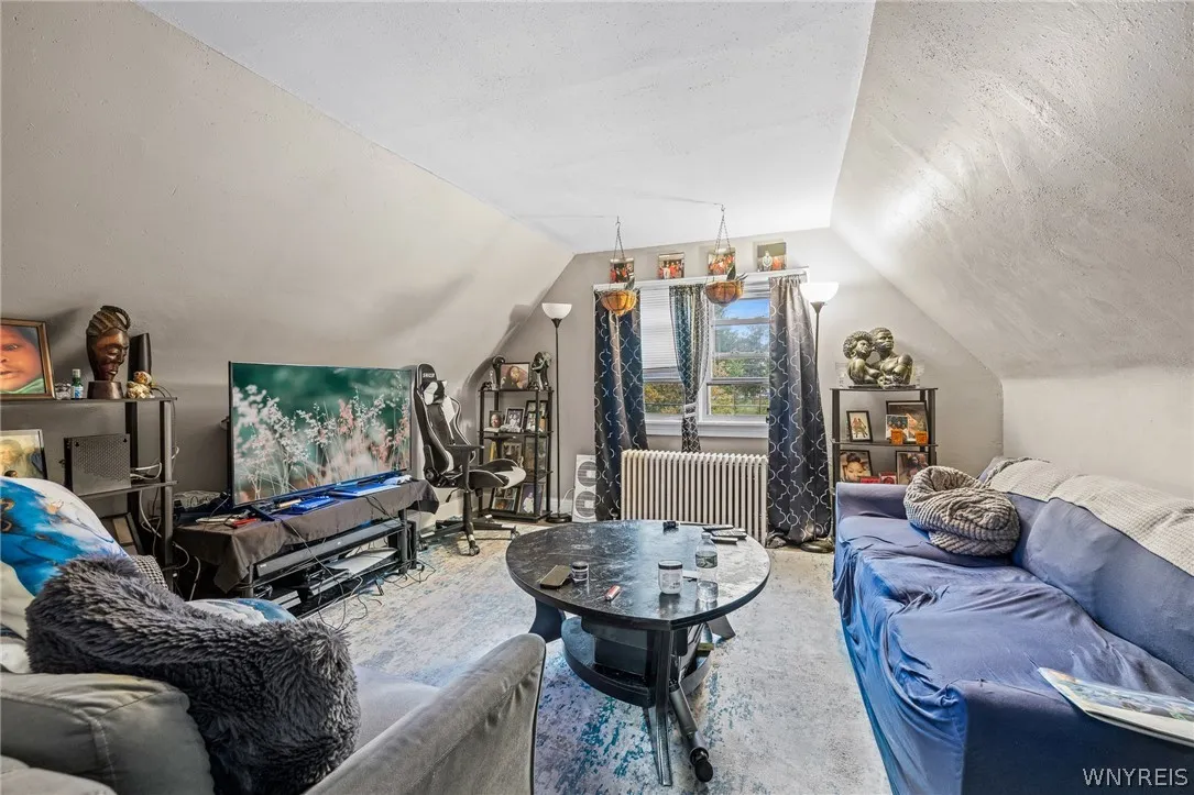 93 East Parade, Buffalo, New York 14211, Buffalo, New York 14211, 4 Bedroom Bedrooms, ,2 BathroomBathrooms,Residential,For Sale,93 East Parade, Buffalo, New York 14211,0,B1715515