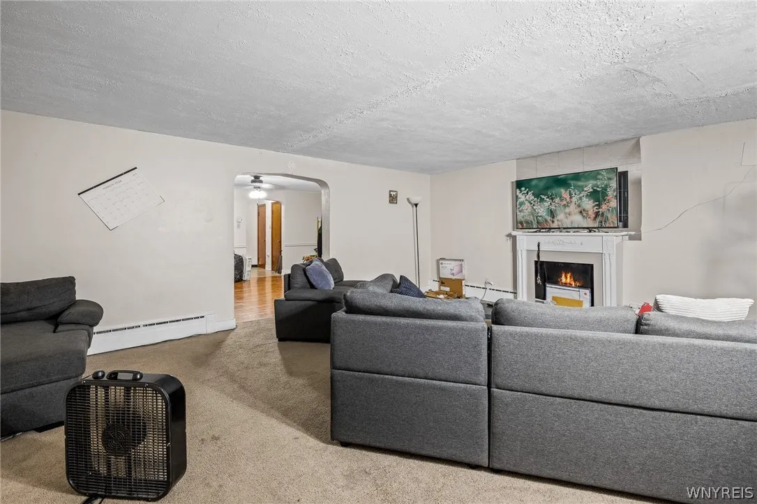 93 East Parade, Buffalo, New York 14211, Buffalo, New York 14211, 4 Bedroom Bedrooms, ,2 BathroomBathrooms,Residential,For Sale,93 East Parade, Buffalo, New York 14211,0,B1715515