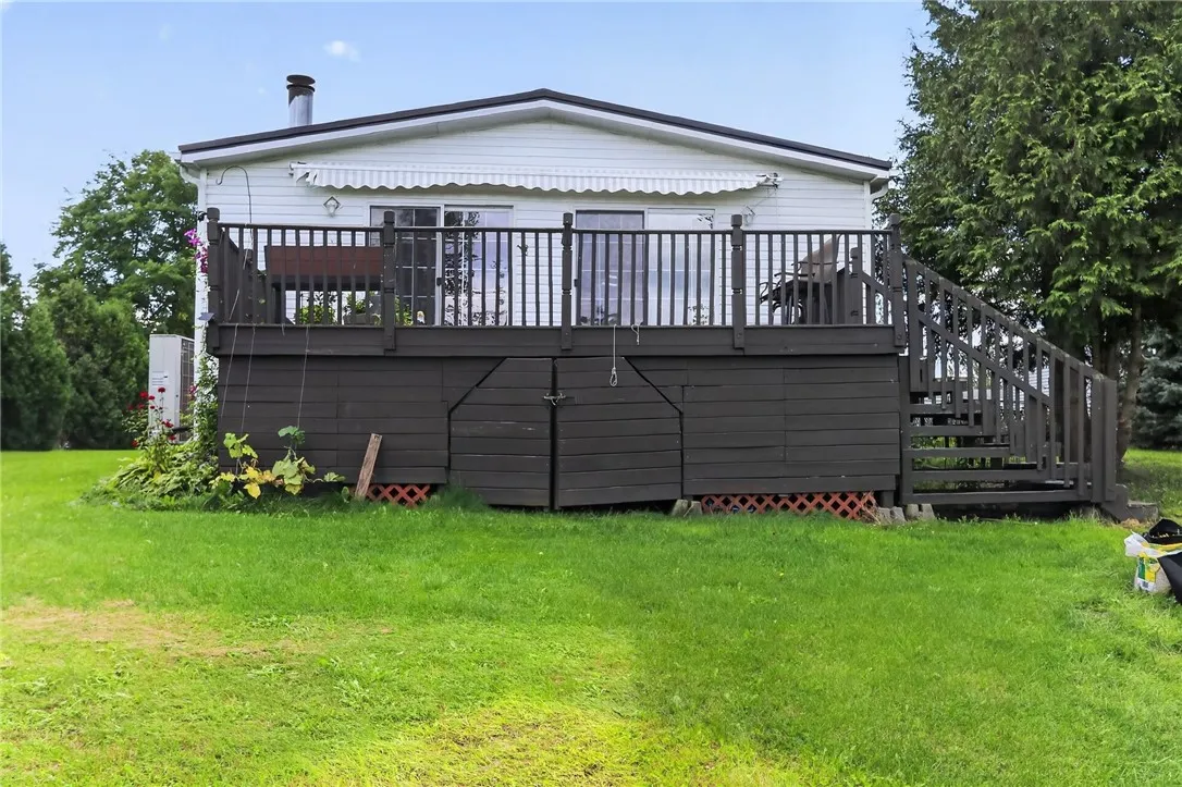 110 Montana Lane, Manchester, New York 14432, Manchester, New York 14432, 3 Bedroom Bedrooms, 6 Room Rooms,2 BathroomBathrooms,Residential,For Sale,110 Montana Lane, Manchester, New York 14432,0,R1710016
