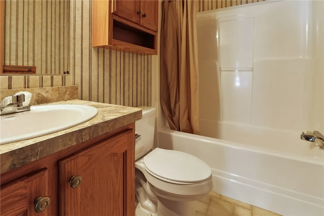 110 Montana Lane, Manchester, New York 14432, Manchester, New York 14432, 3 Bedroom Bedrooms, 6 Room Rooms,2 BathroomBathrooms,Residential,For Sale,110 Montana Lane, Manchester, New York 14432,0,R1710016