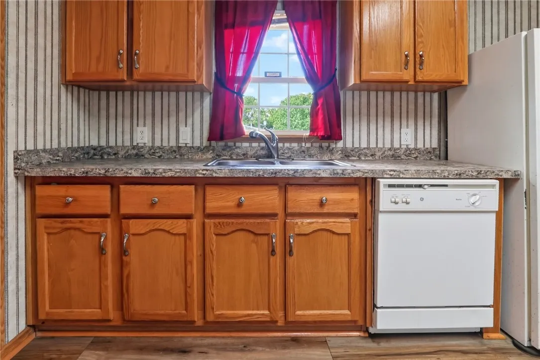 110 Montana Lane, Manchester, New York 14432, Manchester, New York 14432, 3 Bedroom Bedrooms, 6 Room Rooms,2 BathroomBathrooms,Residential,For Sale,110 Montana Lane, Manchester, New York 14432,0,R1710016