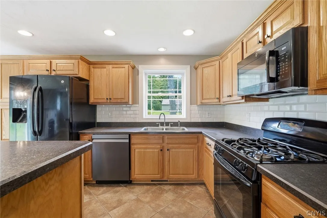 4181 Barker Hill Road, Lafayette, New York 13078, Lafayette, New York 13078, 5 Bedroom Bedrooms, 12 Room Rooms,2 BathroomBathrooms,Residential,For Sale,4181 Barker Hill Road, Lafayette, New York 13078,0,S1719435