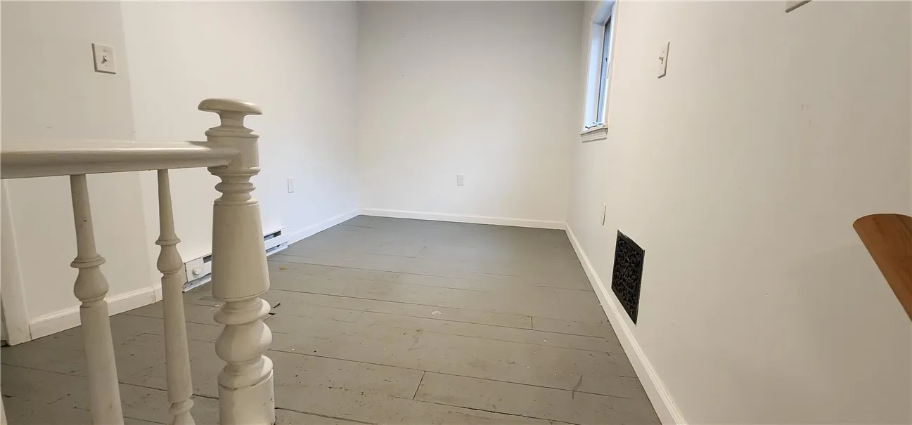 25 Champlin Avenue, Milo, New York 14527, Milo, New York 14527, 3 Bedroom Bedrooms, 10 Room Rooms,2 BathroomBathrooms,Residential,For Sale,25 Champlin Avenue, Milo, New York 14527,0,R1719436