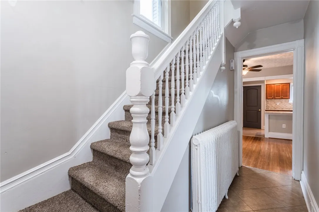 5 Rosedale Street, Rochester, New York 14620, Rochester, New York 14620, 3 Bedroom Bedrooms, 6 Room Rooms,1 BathroomBathrooms,Residential Lease,For Rent,5 Rosedale Street, Rochester, New York 14620,0,R1719387