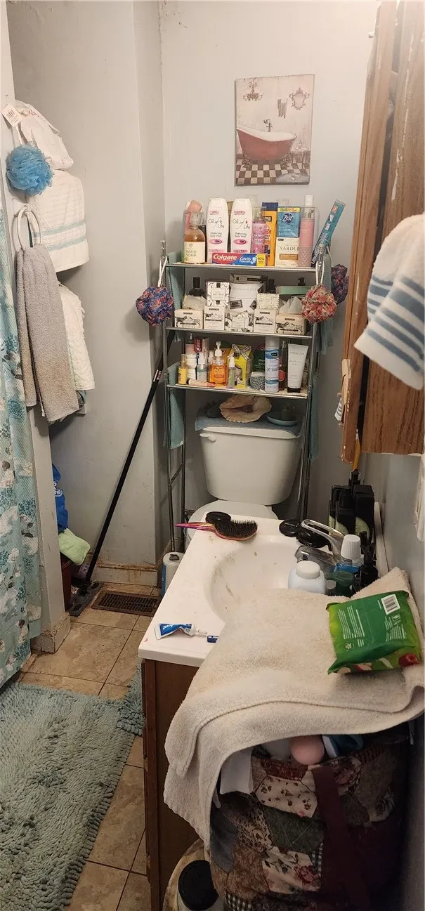 249 East Main Street, Milo, New York 14527, Milo, New York 14527, 5 Bedroom Bedrooms, ,2 BathroomBathrooms,Residential,For Sale,249 East Main Street, Milo, New York 14527,0,R1719461