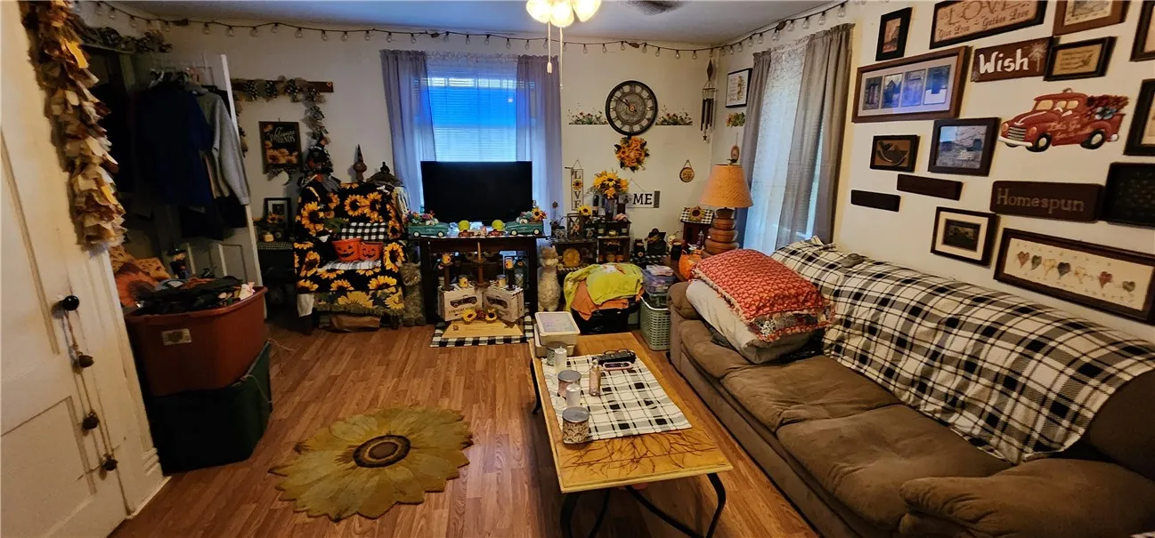 249 East Main Street, Milo, New York 14527, Milo, New York 14527, 5 Bedroom Bedrooms, ,2 BathroomBathrooms,Residential,For Sale,249 East Main Street, Milo, New York 14527,0,R1719461